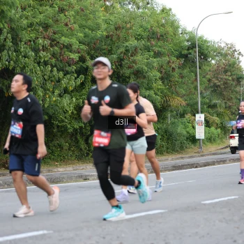 Runner Photo 4019119