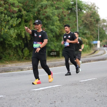 Runner Photo 4019356