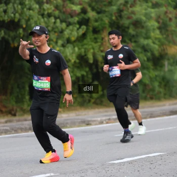 Runner Photo 4019371