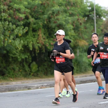 Runner Photo 4019410