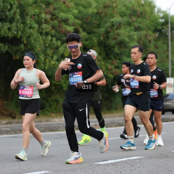 Runner Photo 4019472