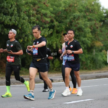 Runner Photo 4019489