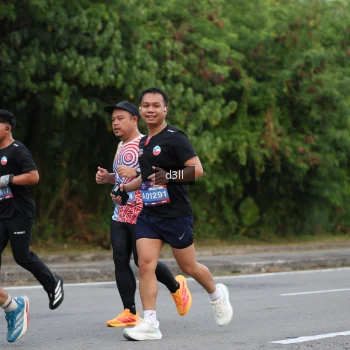 Runner Photo 4019515