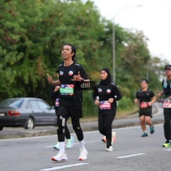 Runner Photo 4019555