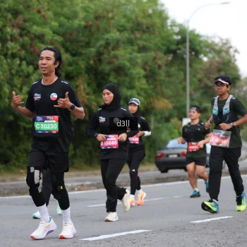 Runner Photo 4019571
