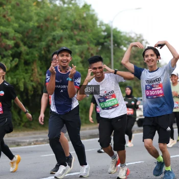 Runner Photo 4019633