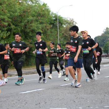 Runner Photo 4019744