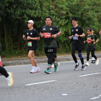 Runner Photo 4019758