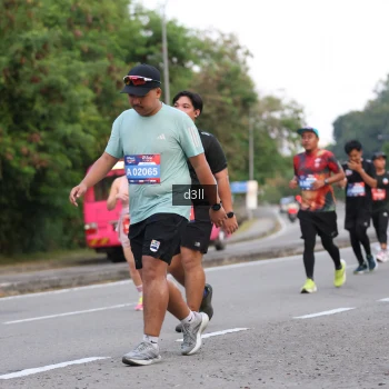 Runner Photo 4019794