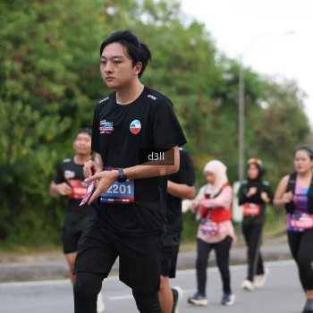 Runner Photo 4019897