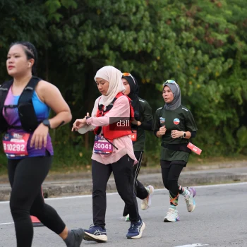 Runner Photo 4019912