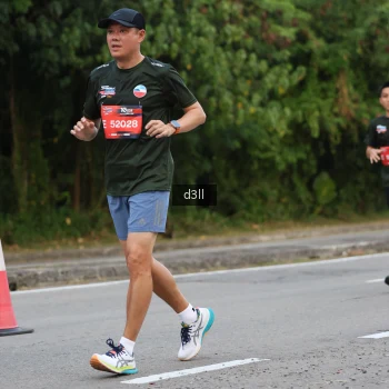 Runner Photo 4019919