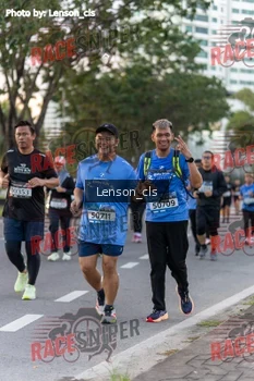 Runner Photo 401993