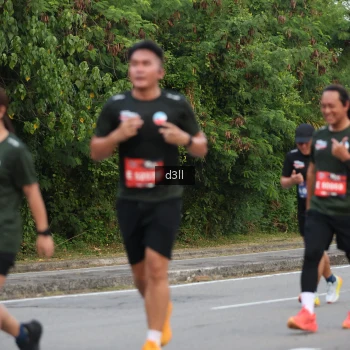 Runner Photo 4019933