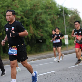 Runner Photo 4020186