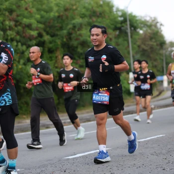Runner Photo 4020195