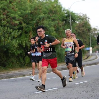 Runner Photo 4020201