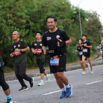 Runner Photo 4020204