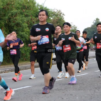 Runner Photo 4020317