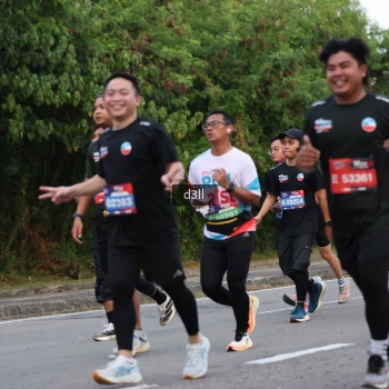 Runner Photo 4020403