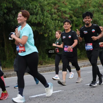 Runner Photo 4020415