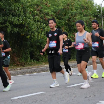 Runner Photo 4020431