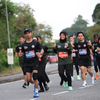 Runner Photo 4020505