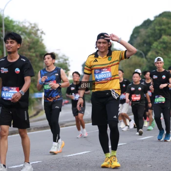 Runner Photo 4020596