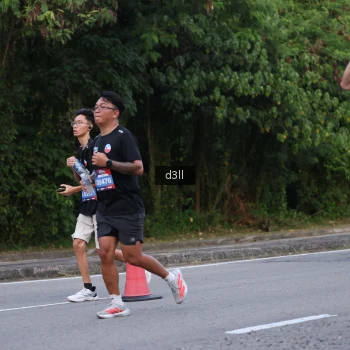 Runner Photo 4020653