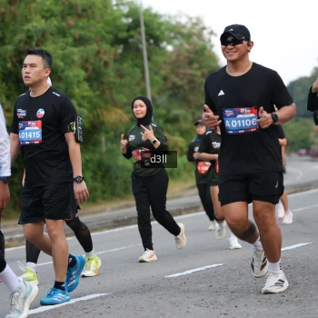 Runner Photo 4020679