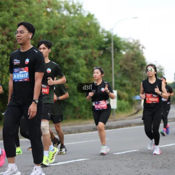 Runner Photo 4020716