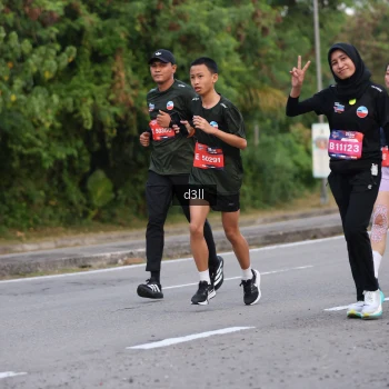 Runner Photo 4020757