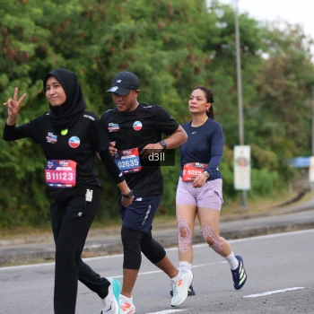 Runner Photo 4020765