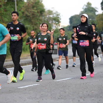 Runner Photo 4020797