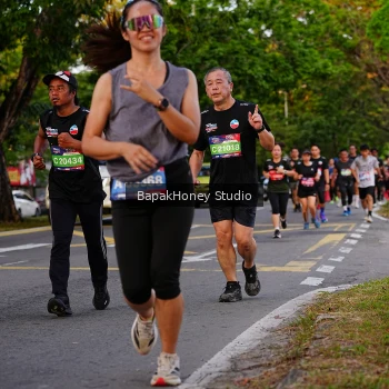 Runner Photo 4021816
