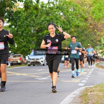 Runner Photo 4021859