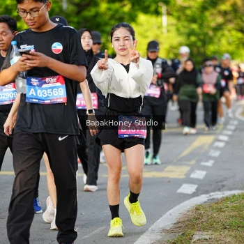 Runner Photo 4022396