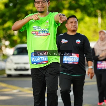 Runner Photo 4023375