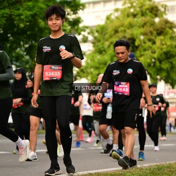 Runner Photo 4023570