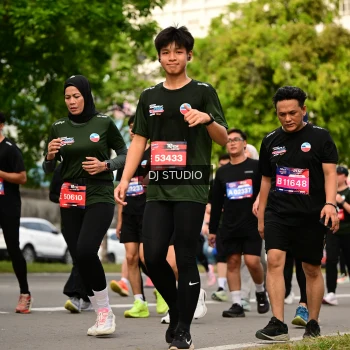 Runner Photo 4023572