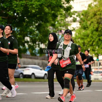 Runner Photo 4023636