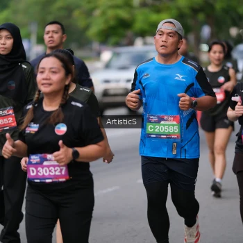 Runner Photo 4023685