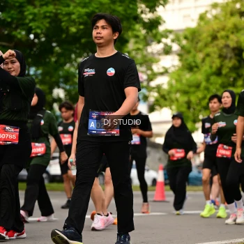 Runner Photo 4023749