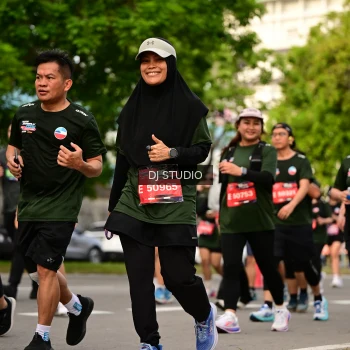 Runner Photo 4023755