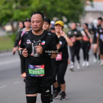 Runner Photo 4023779