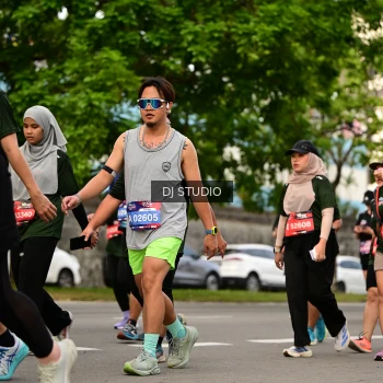 Runner Photo 4023844