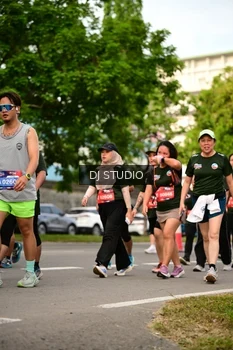 Runner Photo 4023846
