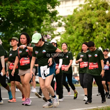 Runner Photo 4023857