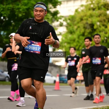 Runner Photo 4023987