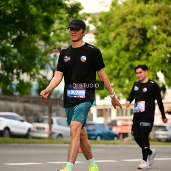 Runner Photo 4024071